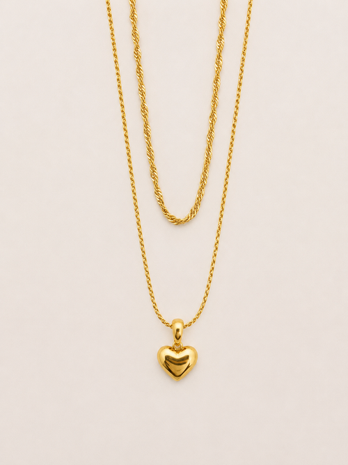 MULAVEI Gold Heart Pendant Necklace in PVD gold-plated stainless steel